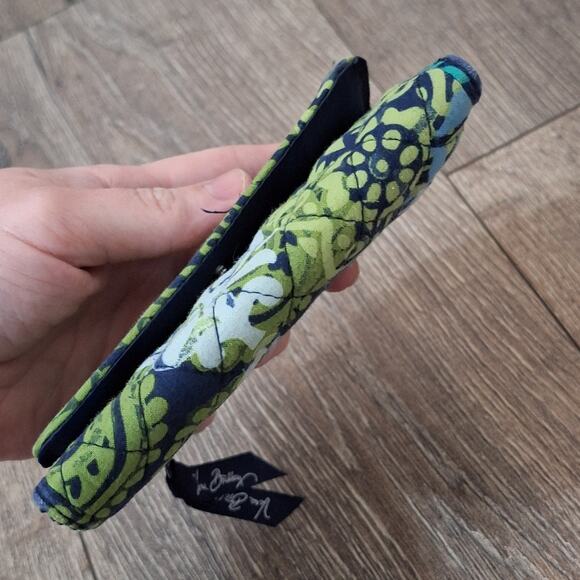 Vera Bradley blue green paisley tri-fold small wallet - Picture 5 of 5